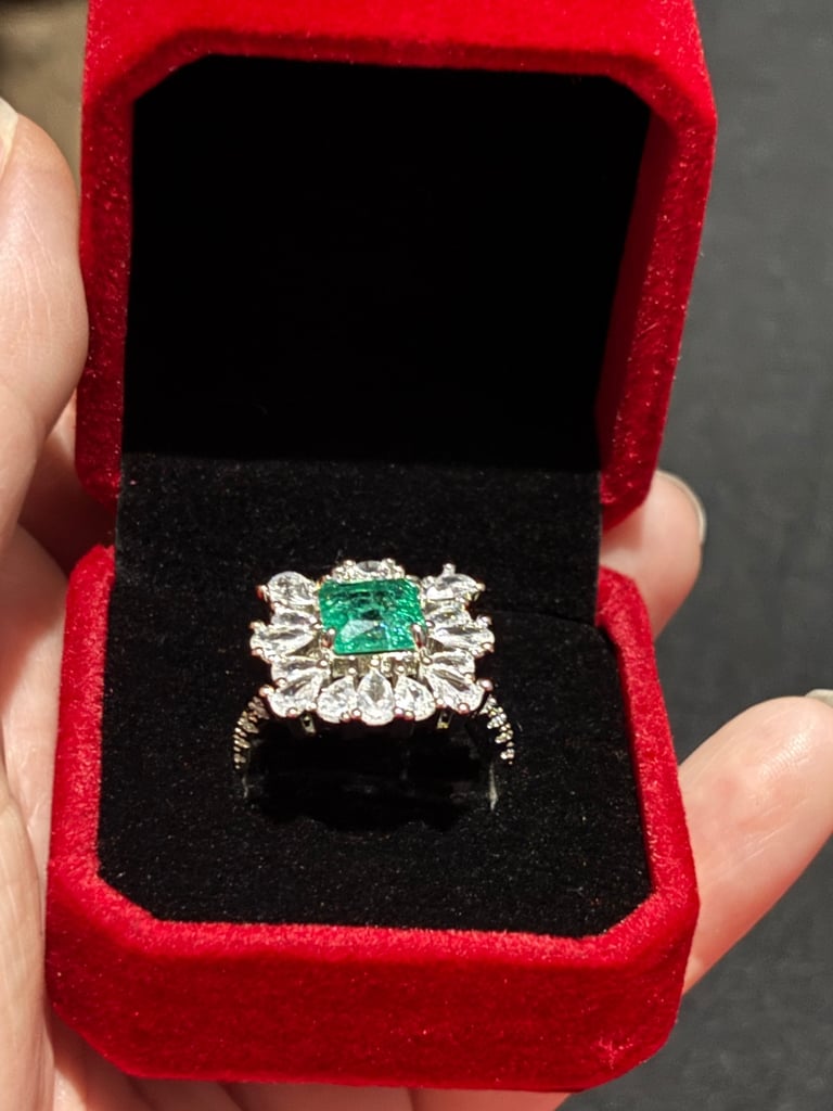 Sterling Silver Paraiba Tourmaline Ring 