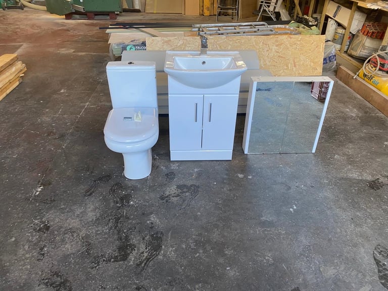 image for Sink toilet and mirror 