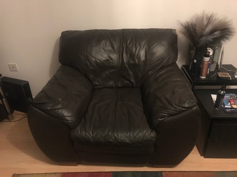 3 piece leather suite