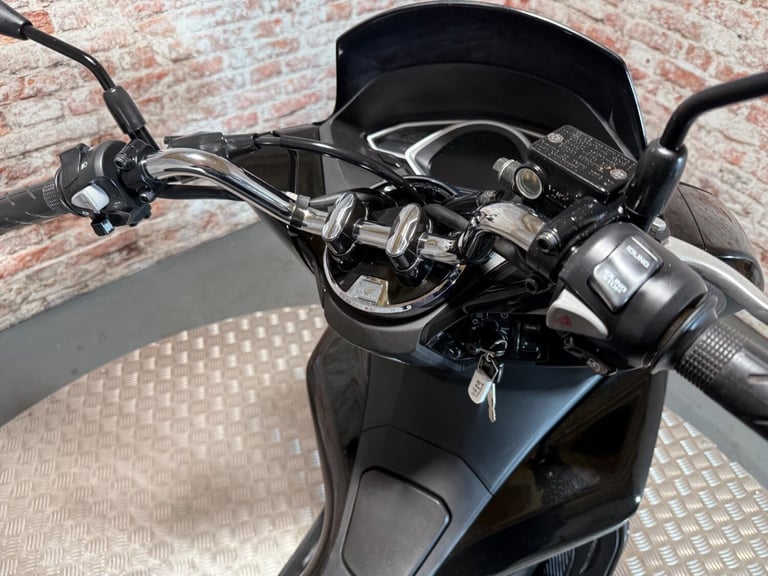 HONDA PCX125 - 2018 Petrol Automatic in Black