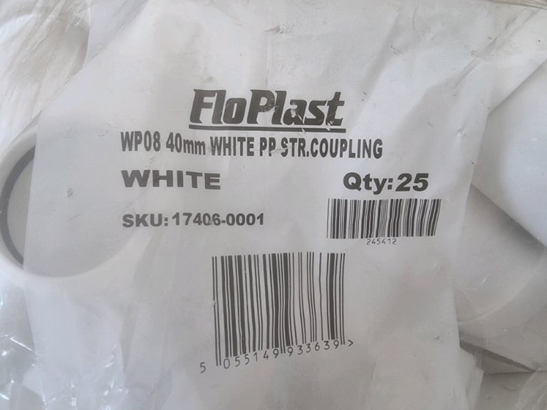 FREE floplast 40mm push fit couplers
