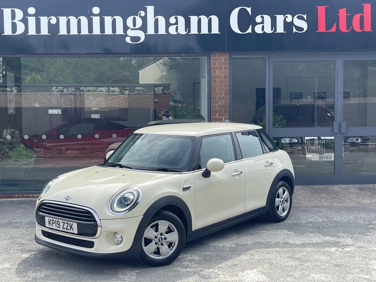 image for 2019 MINI Hatch 1.5 Cooper Classic Euro 6 (s/s) 5dr HATCHBACK Petrol Manual