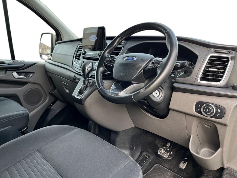 2020 Ford Transit Custom 320LWB Limited DCIV 2.0L 185PS AUTO Silver