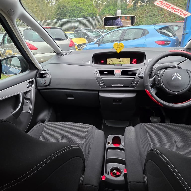 CITROEN C4 PICASSO E-HDi EDITION 1.6 DIESEL 110 BHP AUTOMATIC GEARBOX YEAR 2012 EXCELENT CONDTION!!!