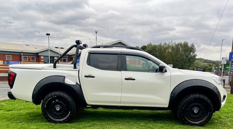 2018 Nissan Navara Double Cab Pick Up Trek-1 2.3dCi 190 4WD PICK UP Diesel Manual