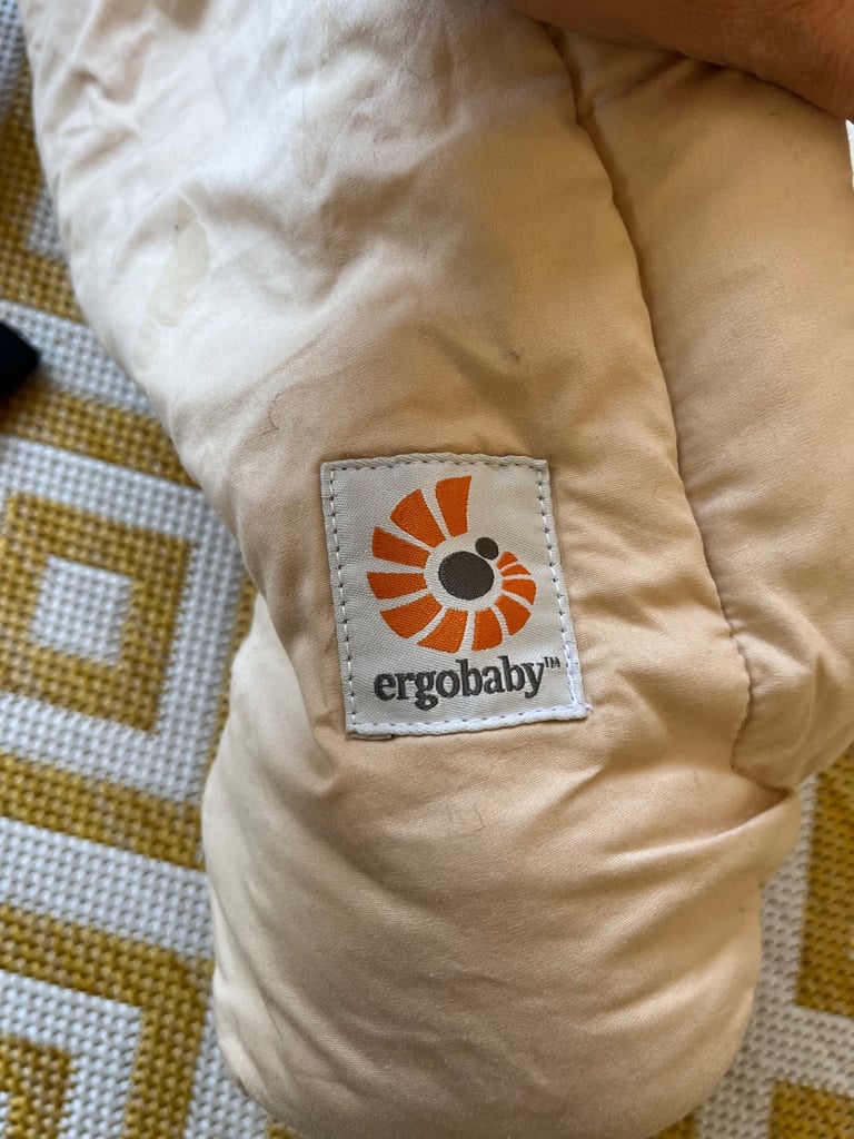 Ergo baby carrier