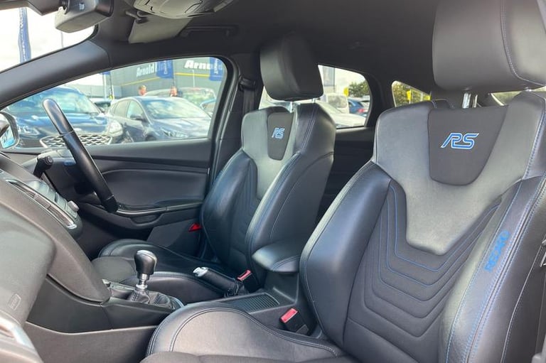 2016 Ford Focus 2.3T EcoBoost RS Hatchback 5dr Petrol Manual AWD Euro 6 (s/s) (350 ps) Manu Hatch...