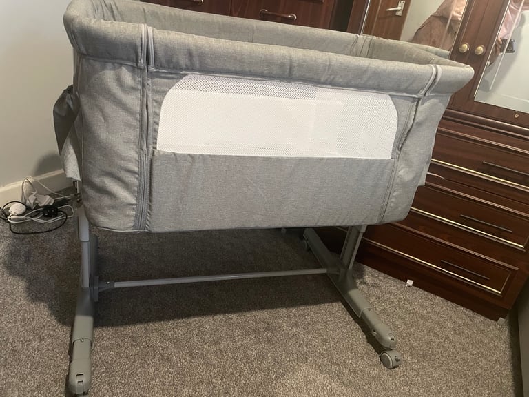 Baby cot 