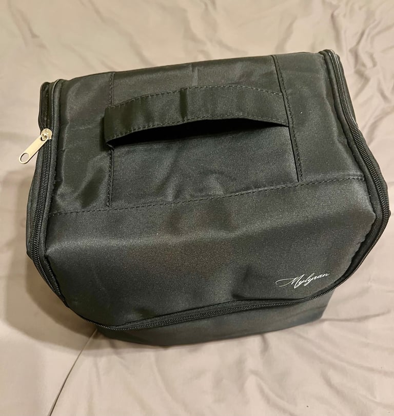 image for Eyelashes brand new bag set