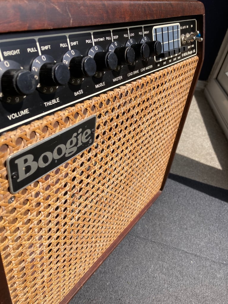 Mesa Boogie Mark III Purple Stripe with wheeled flight case