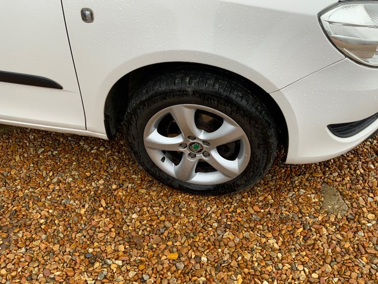2012 Skoda Fabia 1.6 TDI CR 90 SE Plus 5dr ESTATE Diesel Manual