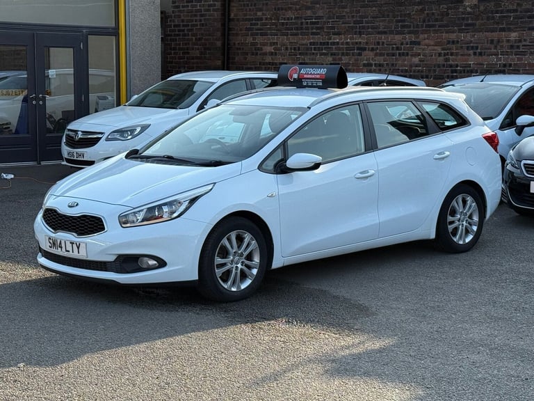 image for 2014 Kia Ceed 1.4L VR7 Estate 5dr Petrol Manual Euro 5 (98 bhp) Estate Petrol Manual