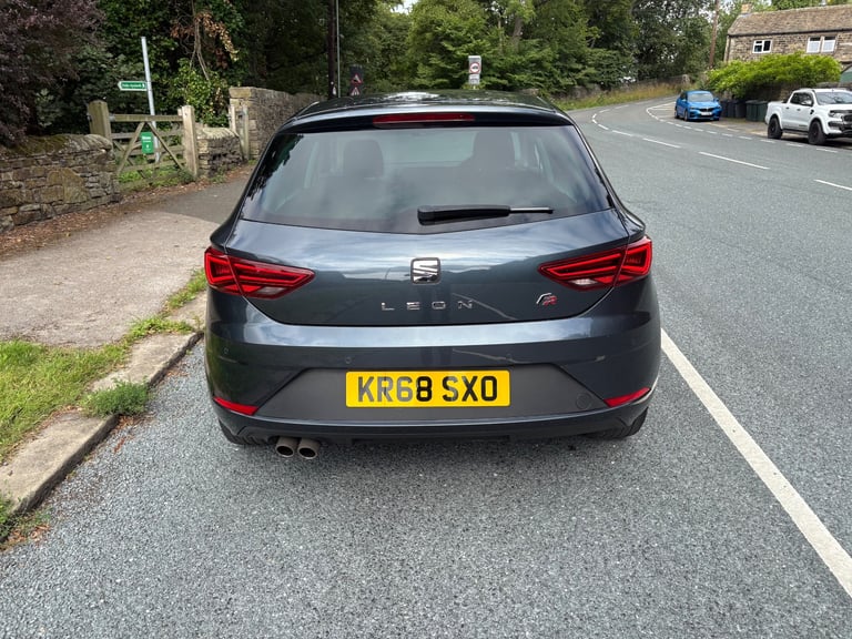 Seat Leon fr 1.5 petrol 2018 plate only 35,000 miles 