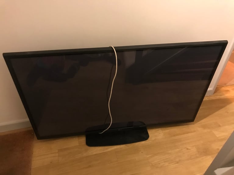 image for 60 inch LG TV 