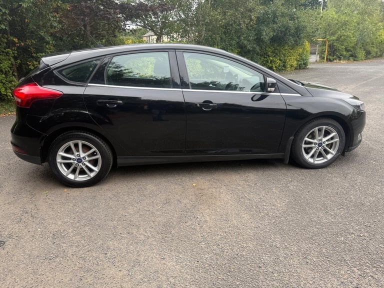 2015 Ford Focus 1.5 TDCi Zetec Euro 6 (s/s) 5dr HATCHBACK Diesel Manual