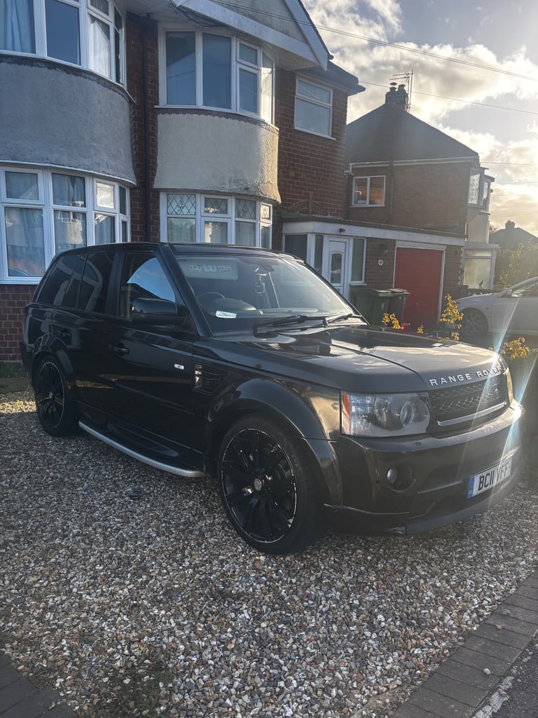 Range Rover sport 2011 facelift 107k