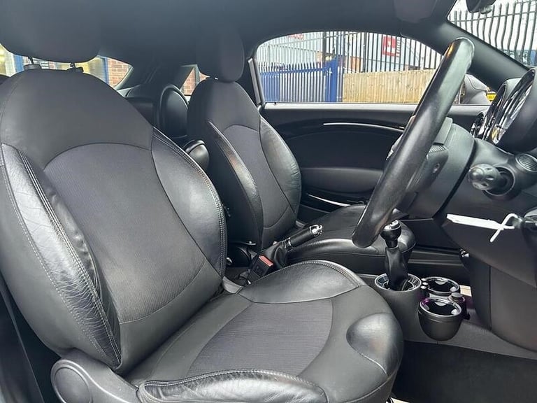 2012 MINI Coupe Coupe 1.6 Cooper Euro 5 (s/s) 2dr Coupe Petrol Manual