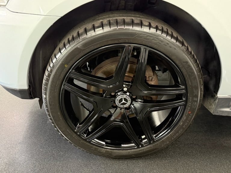 2010 Mercedes-Benz M-Class 3.0 ML300 CDI V6 BlueEfficiency Sport SUV 5dr Diesel Tiptronic 4WD Eur...