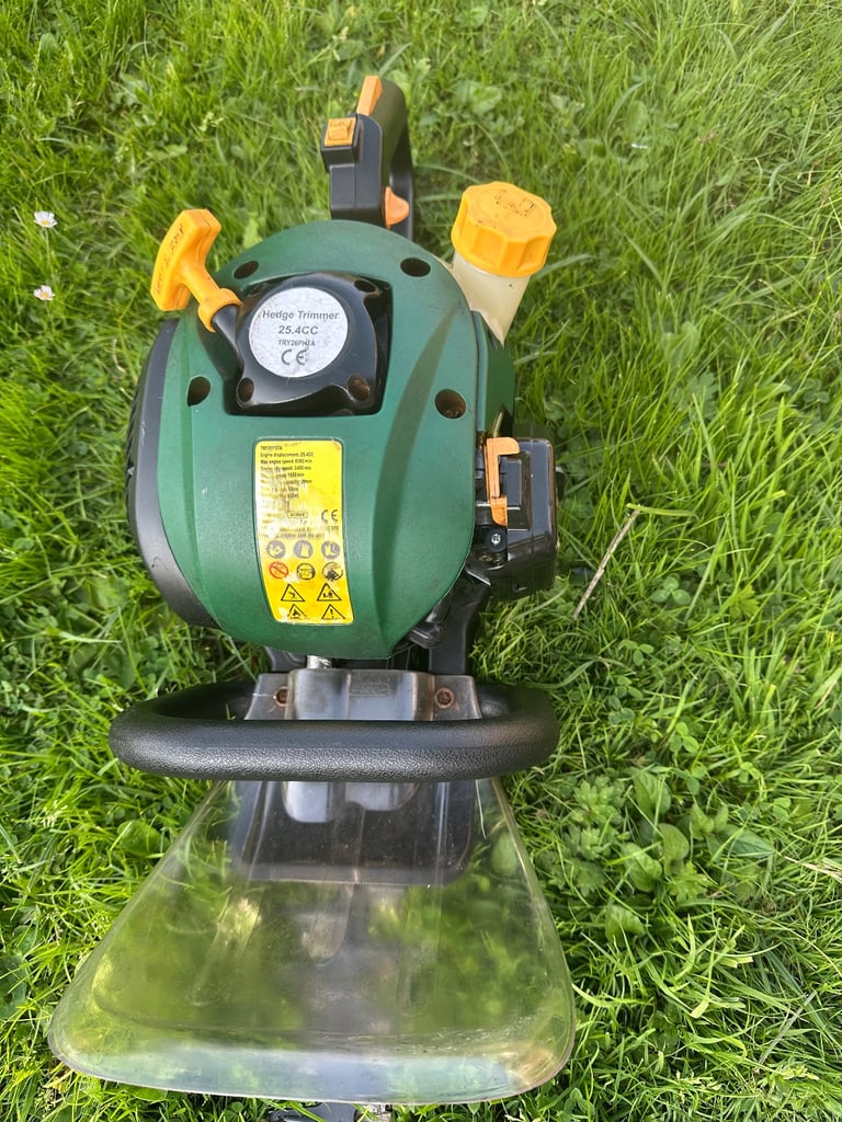 Petrol hedge cutter 24” clippers vgc lawnmower mower trimmer 