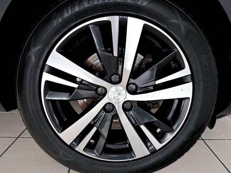 2020 Peugeot 5008 1.2 Allure Puretech 5DR MPV Petrol MPV Petrol Automatic