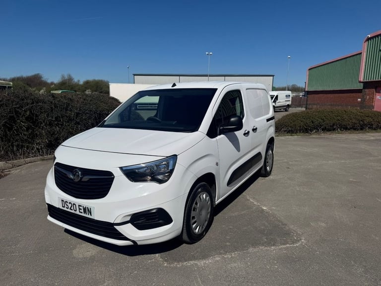 2020 Vauxhall Combo 2300 1.5 Turbo D 100ps H1 Sportive Van PANEL VAN DIESEL Manual