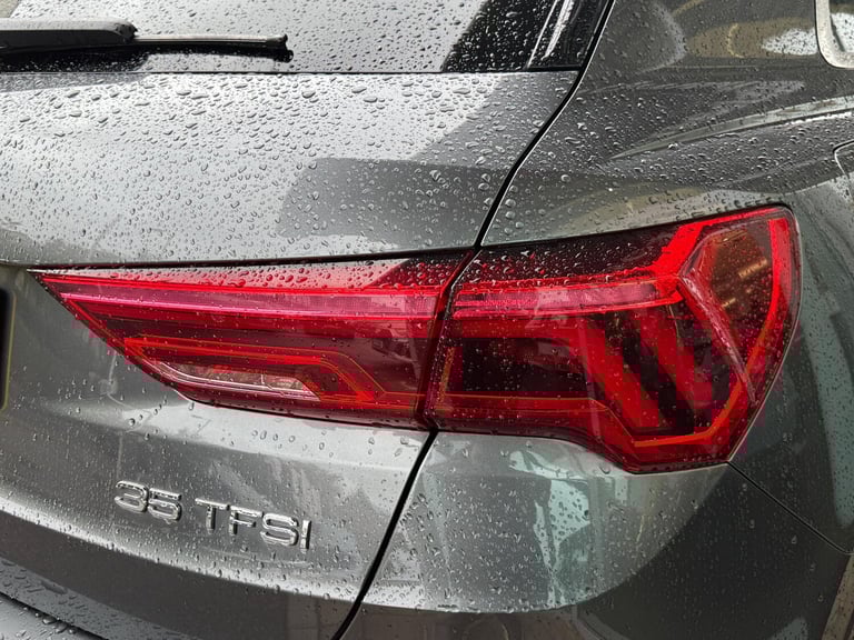  Audi Q3 1.5 TFSI CoD 35 S line SUV 5dr Petrol S Tronic Euro 6 (s/s) (150 ps) Petrol Automatic