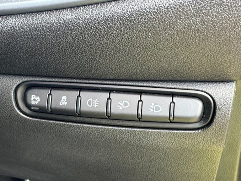 2023 Abarth 500 114kW Turismo 42.2kWh 3dr Auto Hatchback Electric Automatic