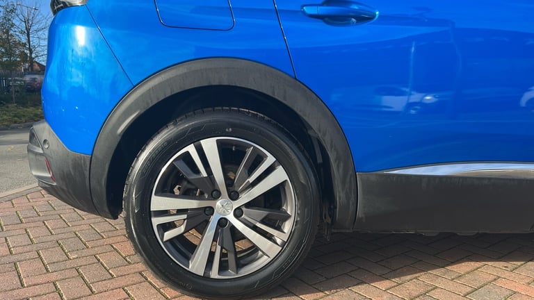 2021 Peugeot 3008 1.6 13.2kWh Allure Premium SUV 5dr Petrol Plug-in Hybrid e-EAT Euro 6 (s/s) SUV...