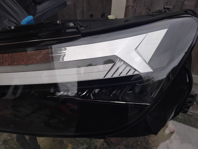 2024 Audi Q4 e Tron Led n/s headlight 