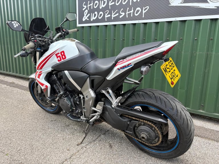 Honda CB1000 R-A 2010 White 29k Good History HRC No. Plate 