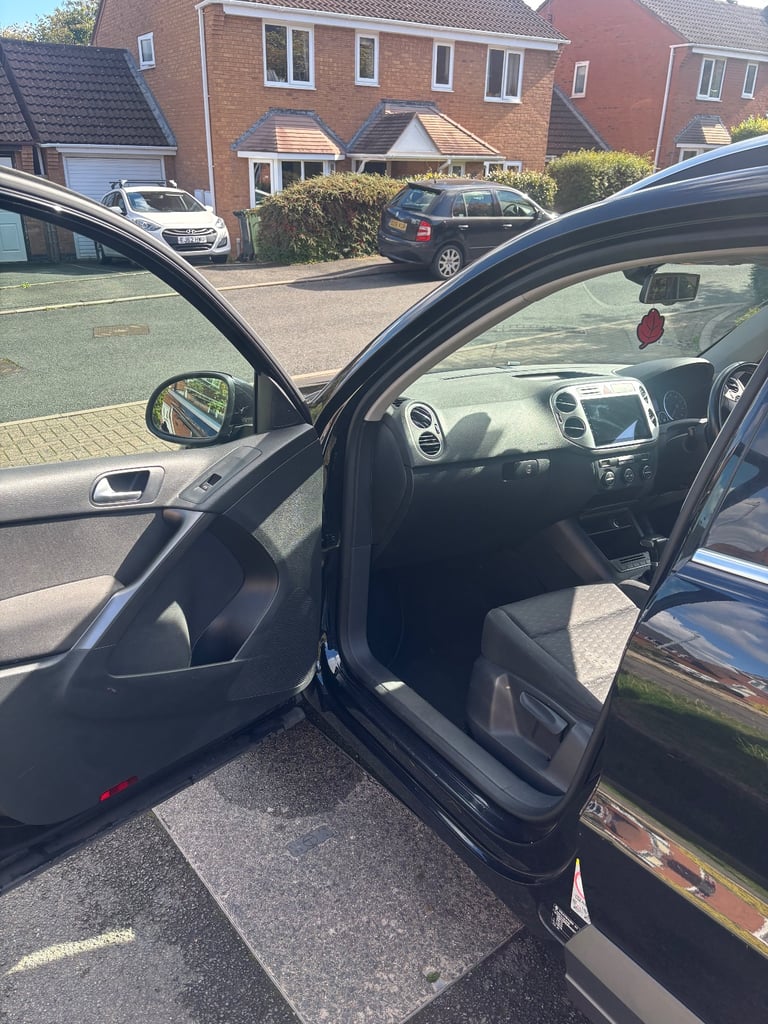 Volkswagen, TIGUAN, Estate, 2008, Other, 1968 (cc), 5 doors