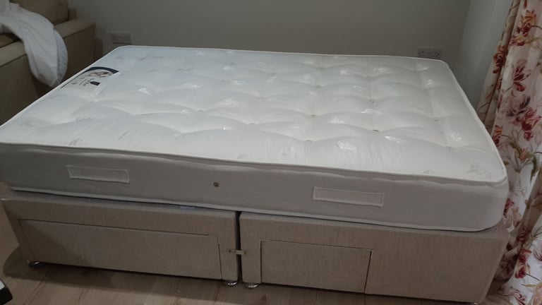 Small Double Divan bed & mattress