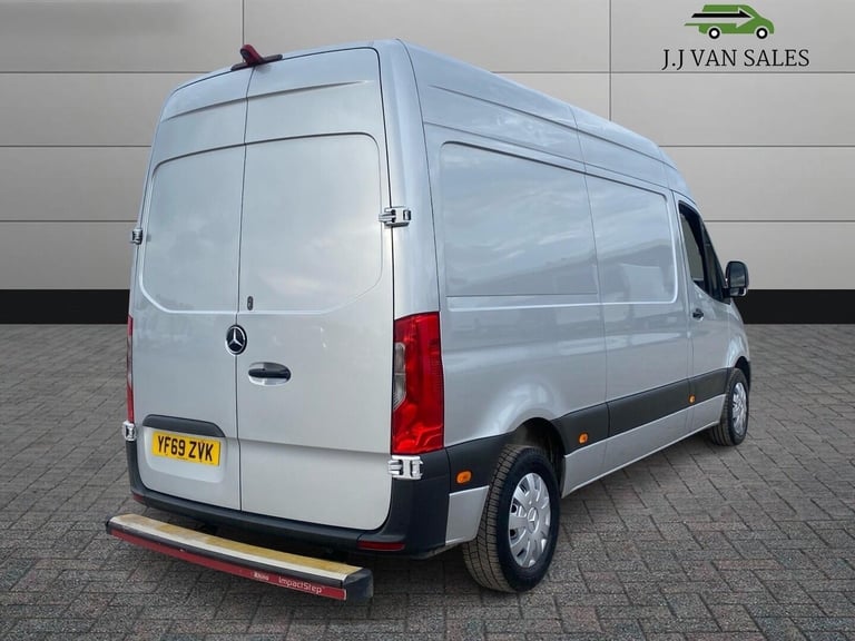  Mercedes-Benz Sprinter 2.1 314 CDI Premium Panel Van 5dr Diesel Manual FWD L2 H2 Euro 6 (s/s) (1...