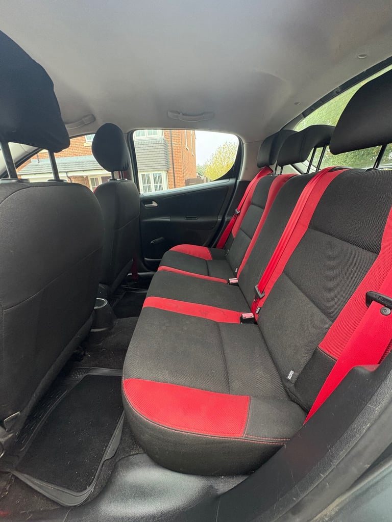 Peugeot, 207, Hatchback, 2010, Manual, 1398 (cc), 5 doors