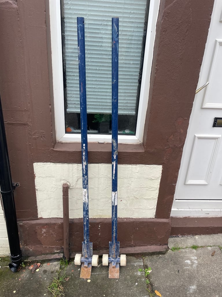 2 SHORT ROLLER CROWBAR