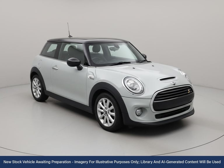 image for 2019 MINI Electric Hatch Cooper SE 32.6kWh Level 3 Hatchback 3dr Electric Auto (184 ps) Hatchback...