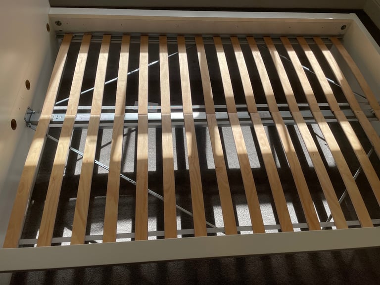 Double Bed - white 