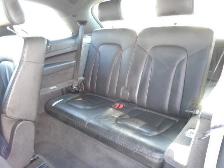 2010 Audi Q7 3.0 TDI V6 S line Tiptronic quattro Euro 4 5dr Diesel