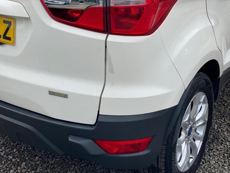 2015 Ford Ecosport 1.0T EcoBoost Zetec SUV 5dr Petrol Manual 2WD Euro 6 (s/s) (125 ps) HATCHBACK ...