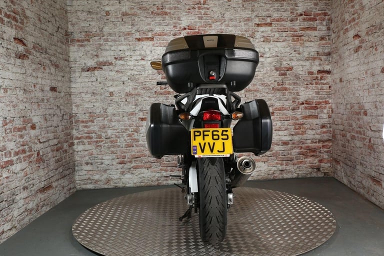 HONDA NC750X - 2016 Petrol Automatic in White