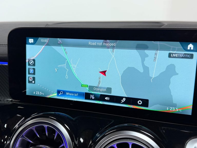 2022 Mercedes-Benz GLB 2.0 GLB35 AMG (Premium Plus) SUV 5dr Petrol 8G-DCT 4MATIC Euro 6 (s/s) (30...