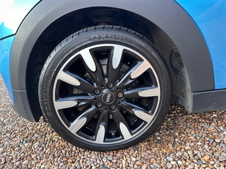 2014 MINI Hatch 1.5 Cooper 5dr HATCHBACK PETROL Manual