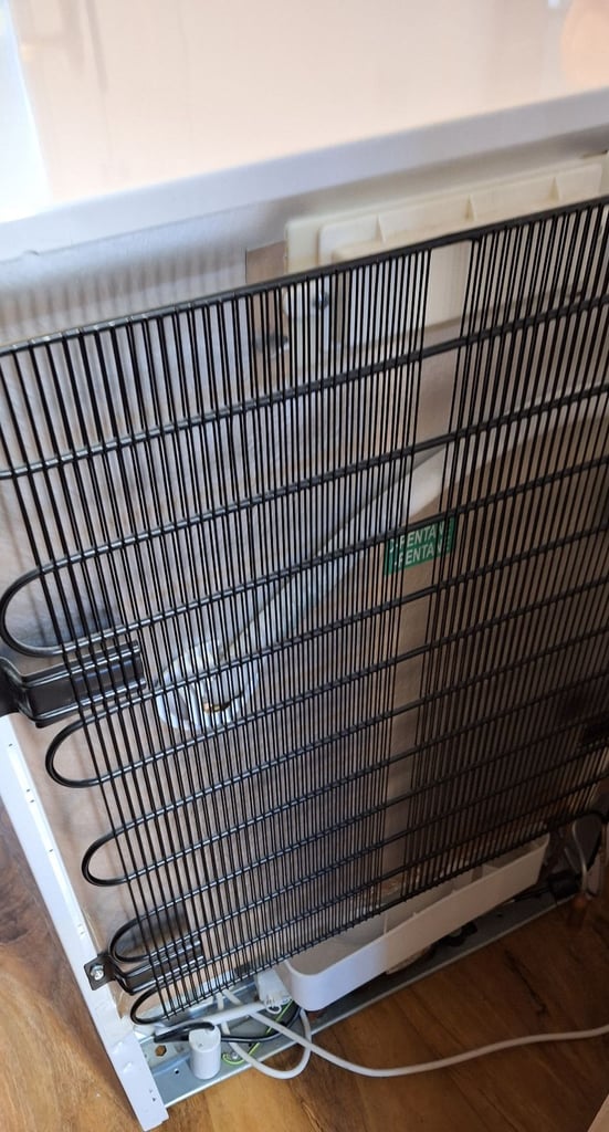 Beko frost-free freezer under counter in very good condition 