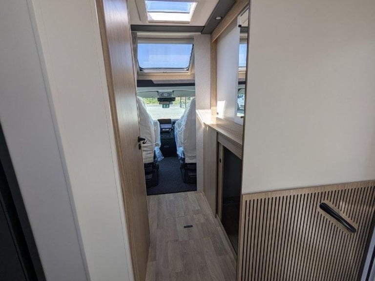 Pilote P720U 2.2 Sensation Motorhome 