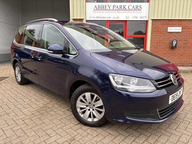 image for VOLKSWAGEN SHARAN 2.0 TDI SE DSG Euro 6 (s/s) 5dr 2019