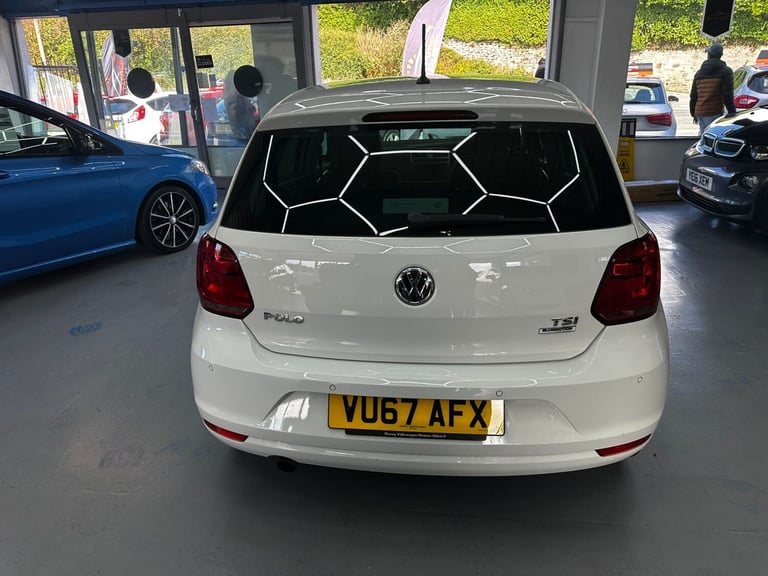 VOLKSWAGEN POLO 1.2 TSI beats 2017