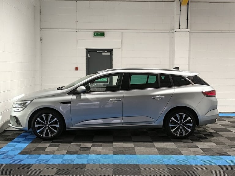 2021 Renault Megane 1.3 TCE R.S.Line 5dr Auto ESTATE PETROL Automatic
