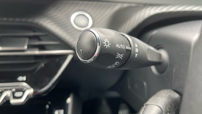 2023 Peugeot 2008 1.2 PureTech Allure SUV 5dr Petrol Manual Euro 6 (s/s) (130 ps) SUV Petrol Manual