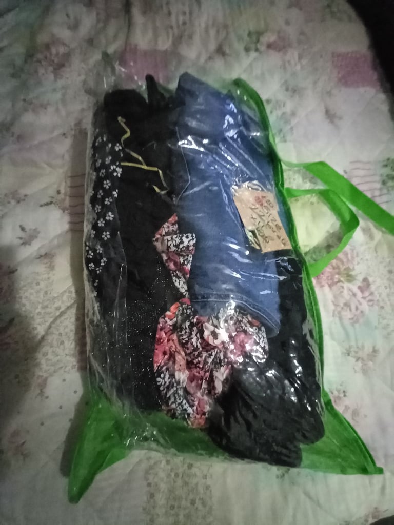 image for Size 22 ladies clothing bundle 