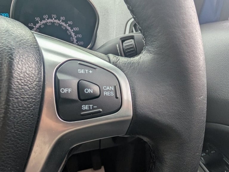 2016 Ford Ecosport 1.5 TDCi Titanium SUV 5dr Diesel Manual 2WD Euro 6 (95 ps) HATCHBACK Diesel Ma...